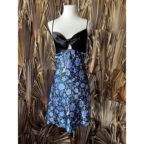 Vintage Slip Dress Medium Y2K Satin Mini Dress Black Floral - Picture 2 of 6
